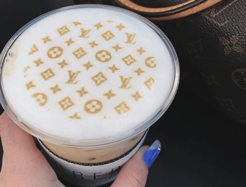 How Luxury Retailers Use Café Concepts to Drive Loyalty Among Shoppers